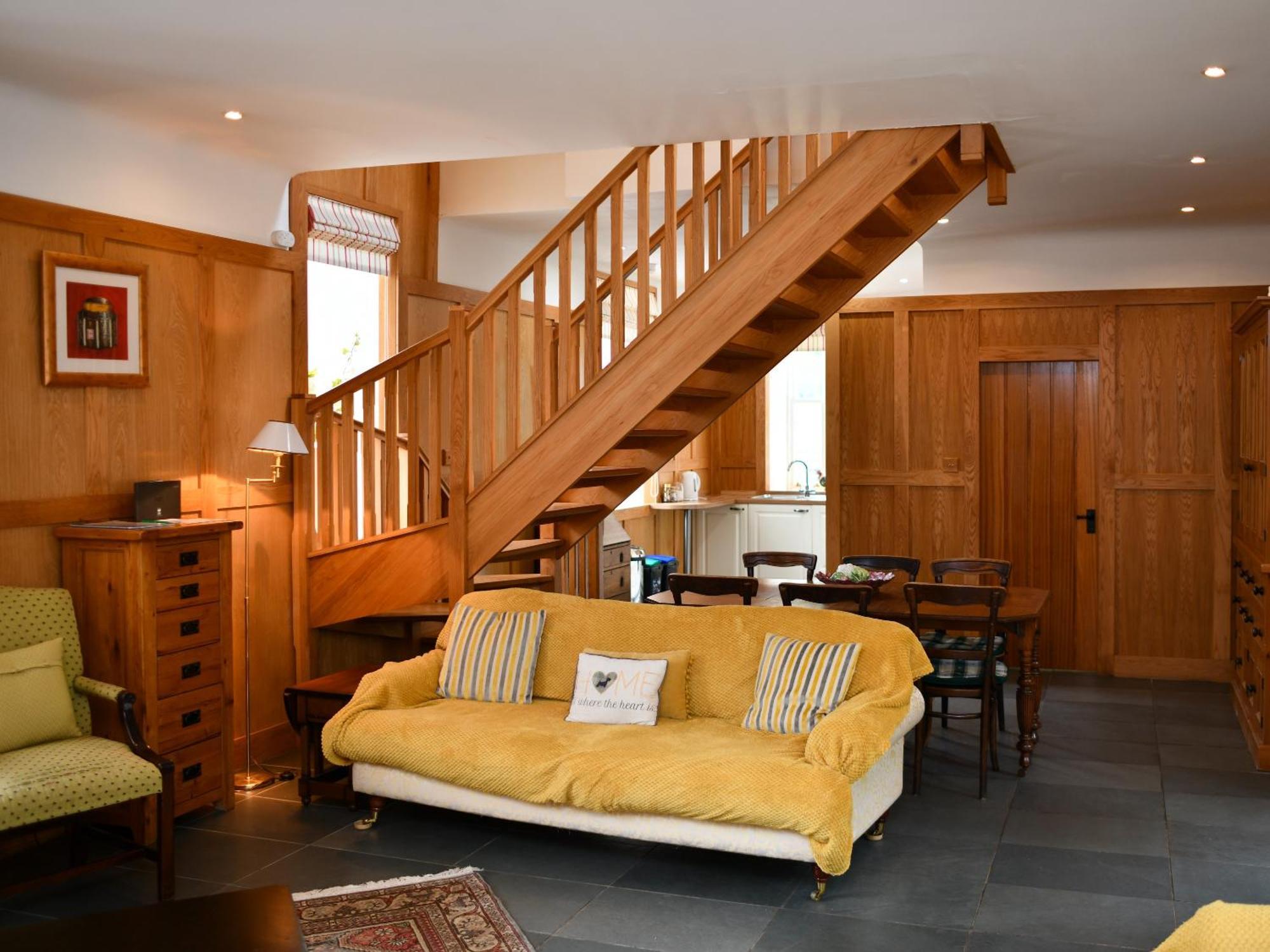 Cloncaird Castle Estate Cottages Maybole Rum bild